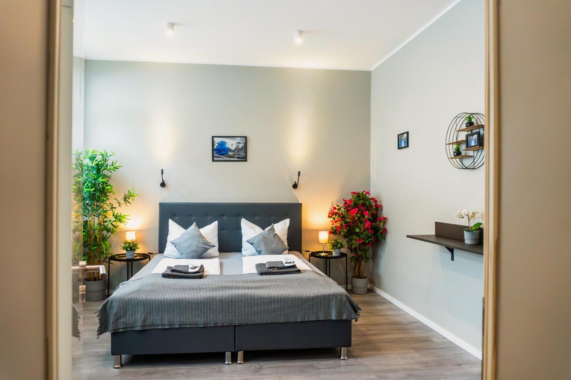 Liro Stadt Apartments Крефелд Екстериор снимка