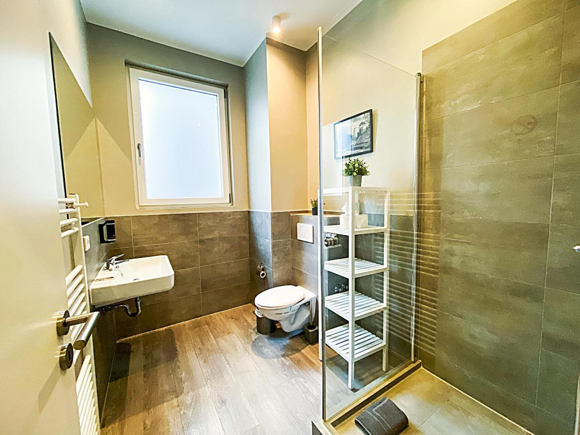 Liro Stadt Apartments Крефелд Екстериор снимка