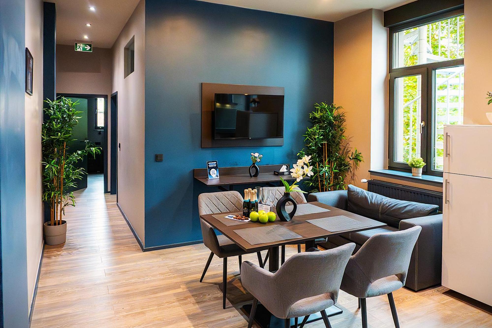 Liro Stadt Apartments Крефелд Екстериор снимка