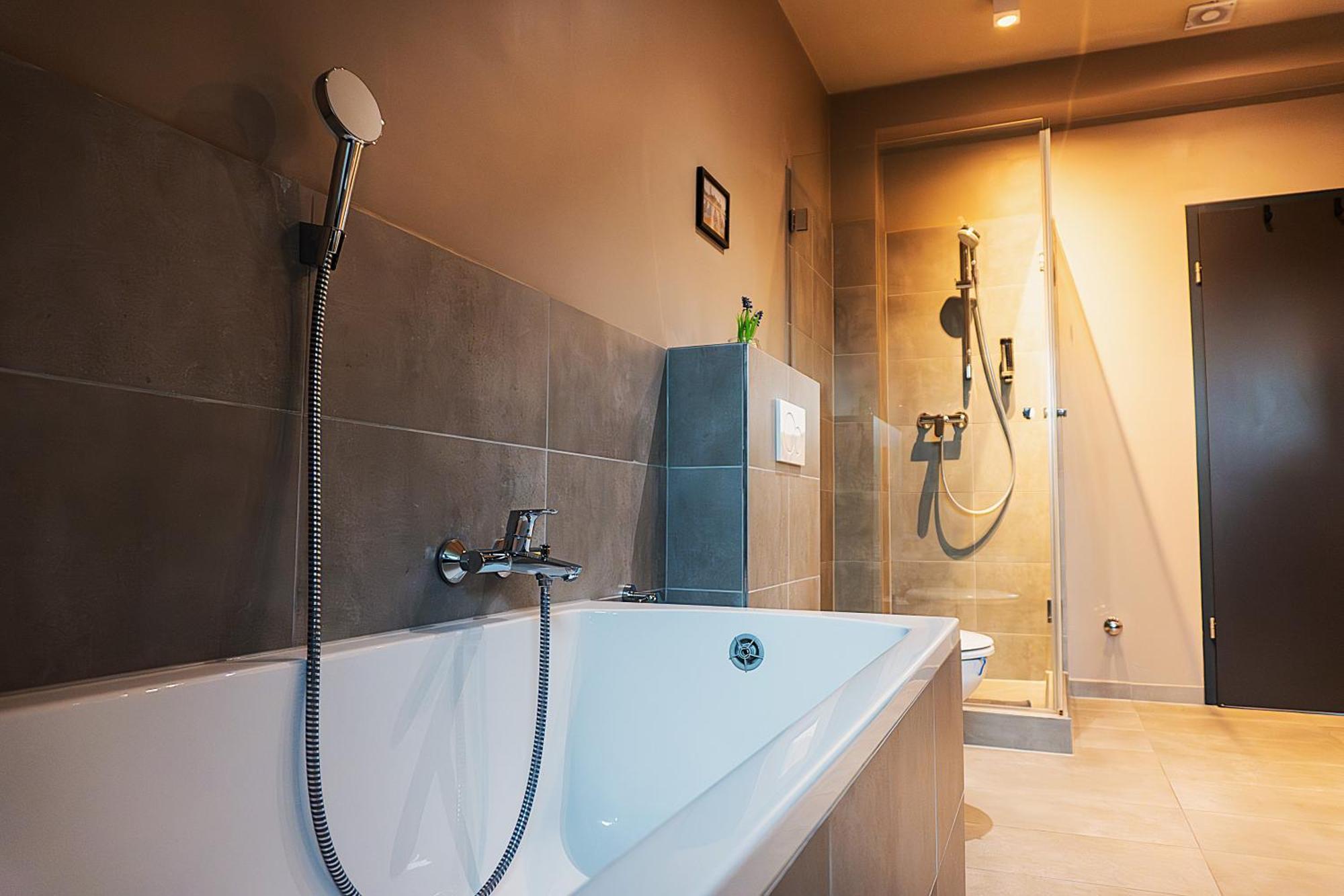 Liro Stadt Apartments Крефелд Екстериор снимка